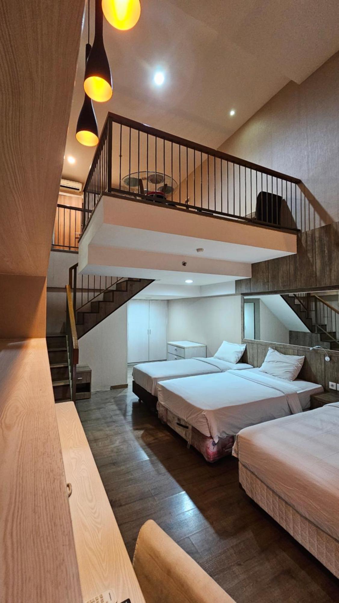 Student Park Hotel Yogyakarta Exteriér fotografie