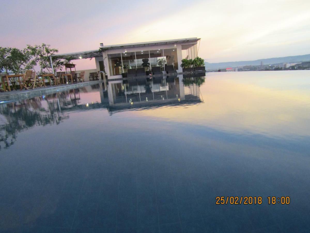 Student Park Hotel Yogyakarta Exteriér fotografie